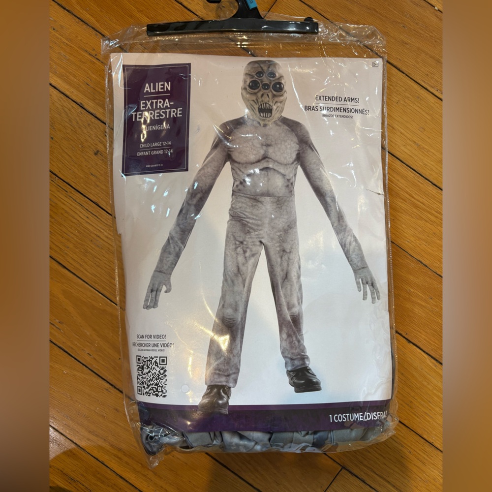 Children’s Extraterrestrial Costume - size Large NWT